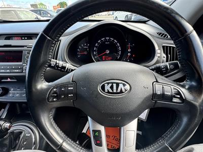 2012 Kia Sportage - Thumbnail